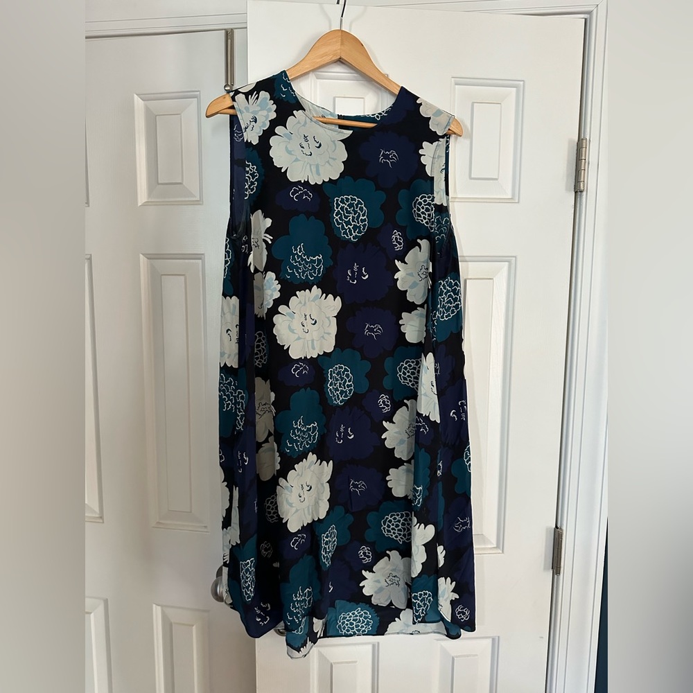 100% silk Marimekko dress with pockets